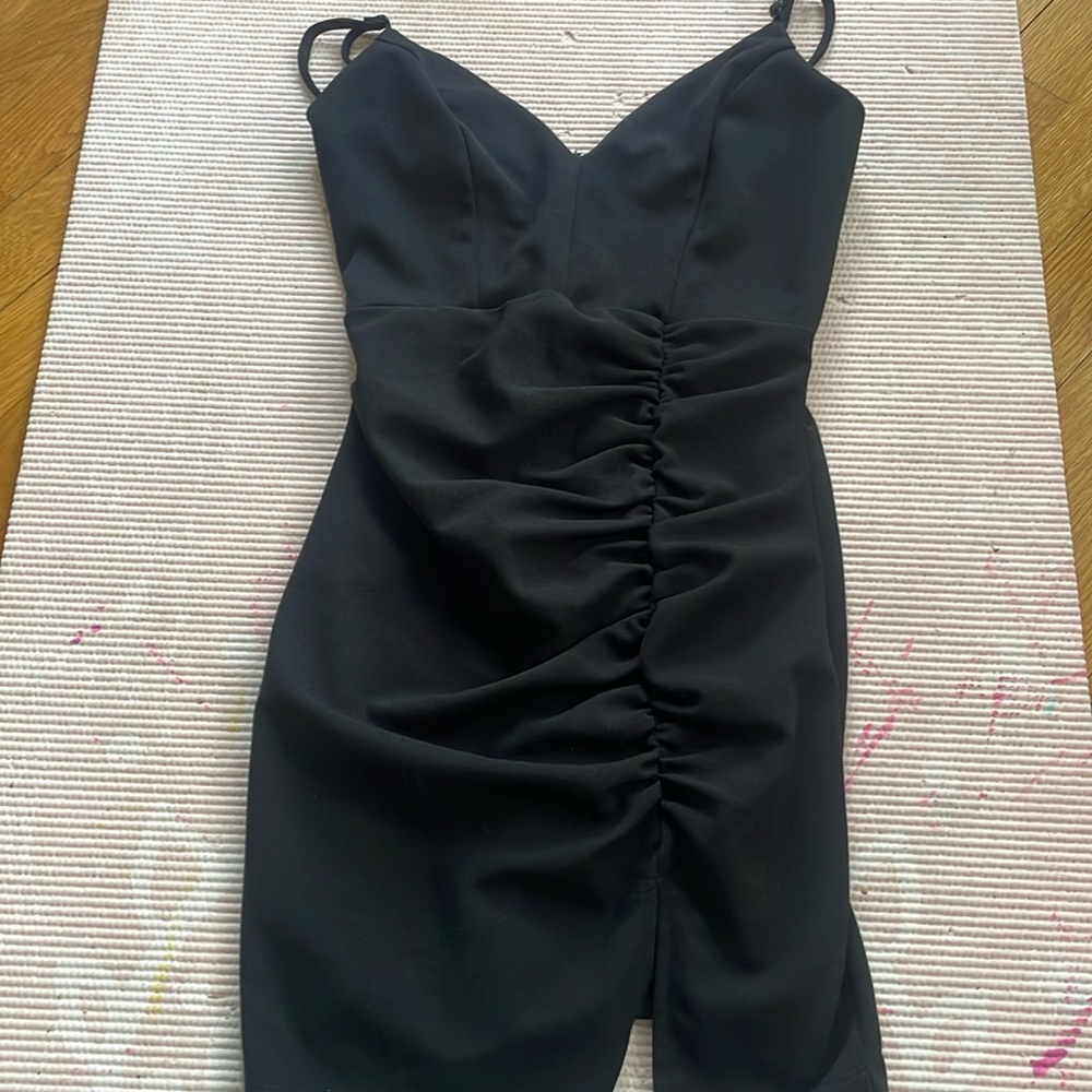Black runched mini dress
